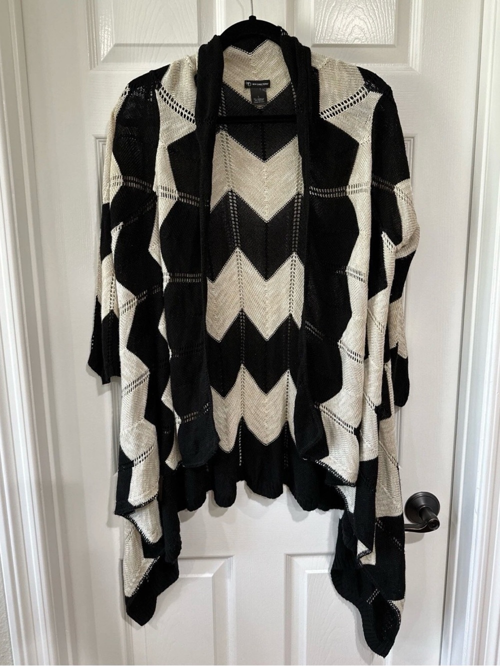 New Directions Women's LG Open Knit Cardigan Black Beige Chevron